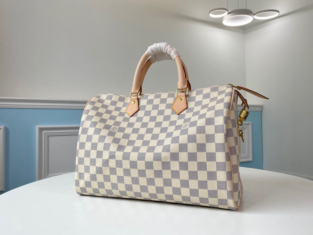 Louis Vuitton Keepall Bandouliere 35 Monogram White Checkerboard