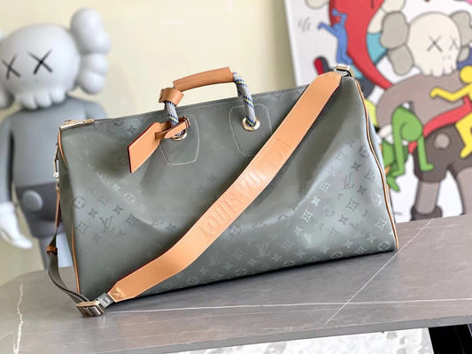 Louis Vuitton Keepall Bandouliere 50 Monogram Gray Presbyopic Series