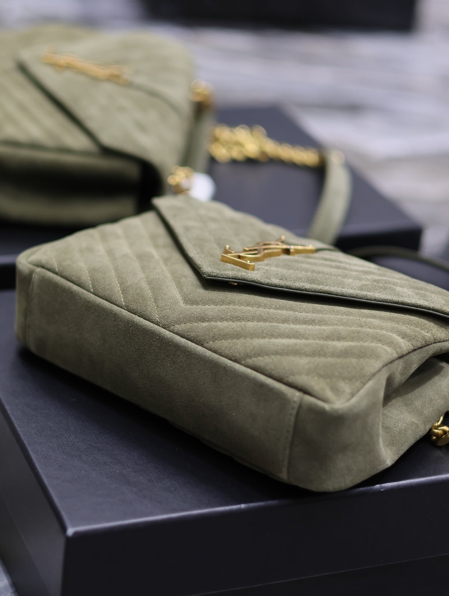 SAINT LAURENT College Ysl-Logo Quilted Green Suede Shoulder Bag