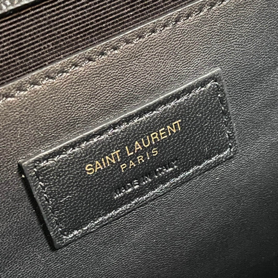 Saint Laurent Envelope Medium Quilted Black Grained Leather With Gold Hardware