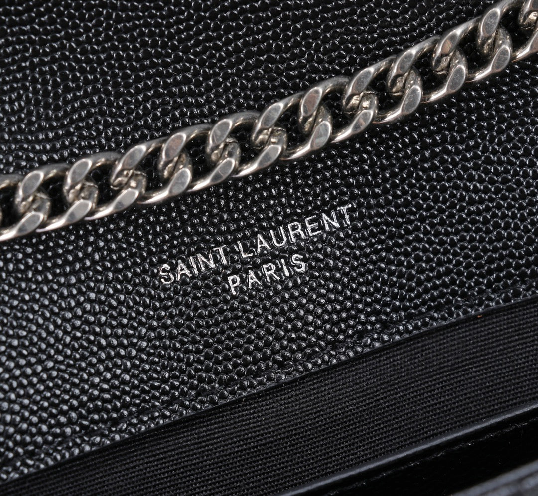 Saint Laurent Envelope Small Quilted Black Grained Leather With Silver Hardware