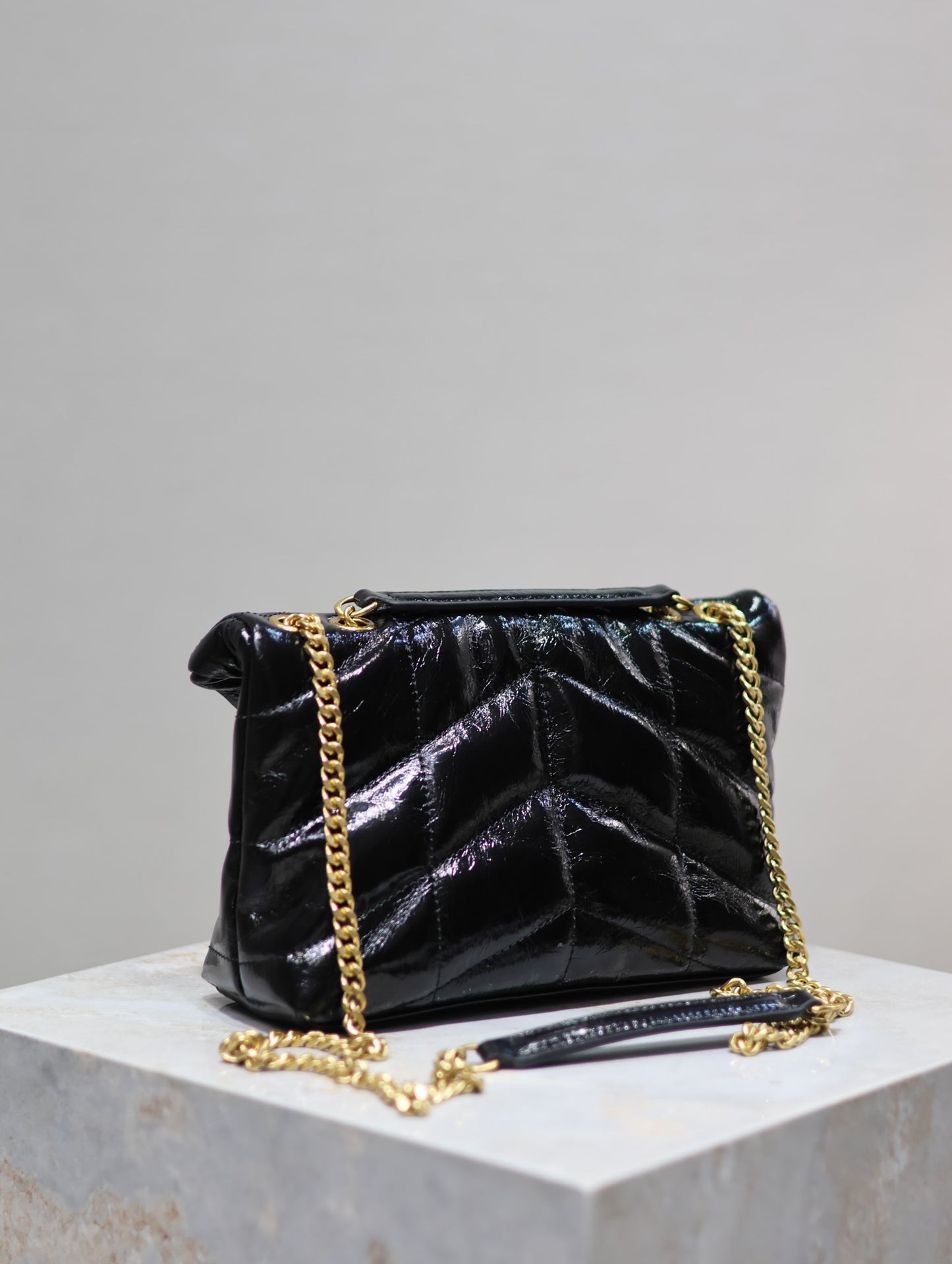 Saint Laurent LouLou Chain Bag In Black Patent Leather