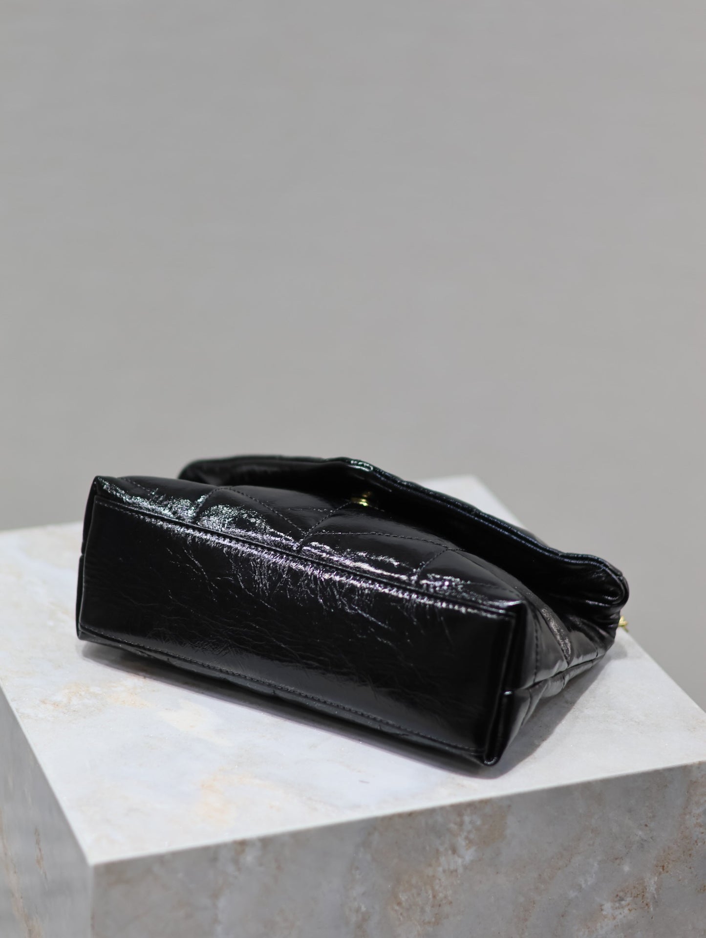 Saint Laurent LouLou Chain Bag In Black Patent Leather