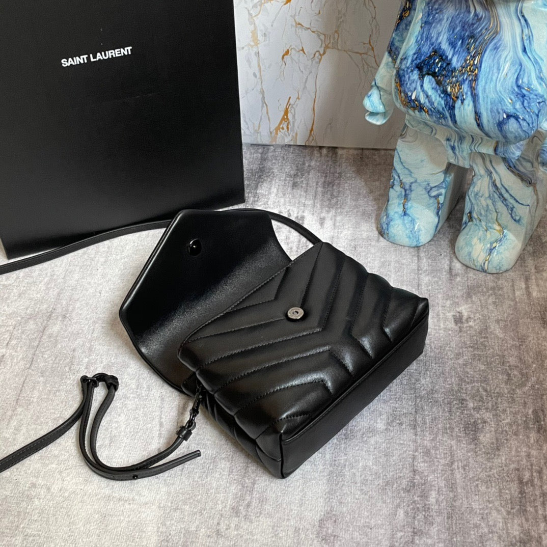 Saint Laurent LouLou Chain Bag In Black Quilted Calfskin