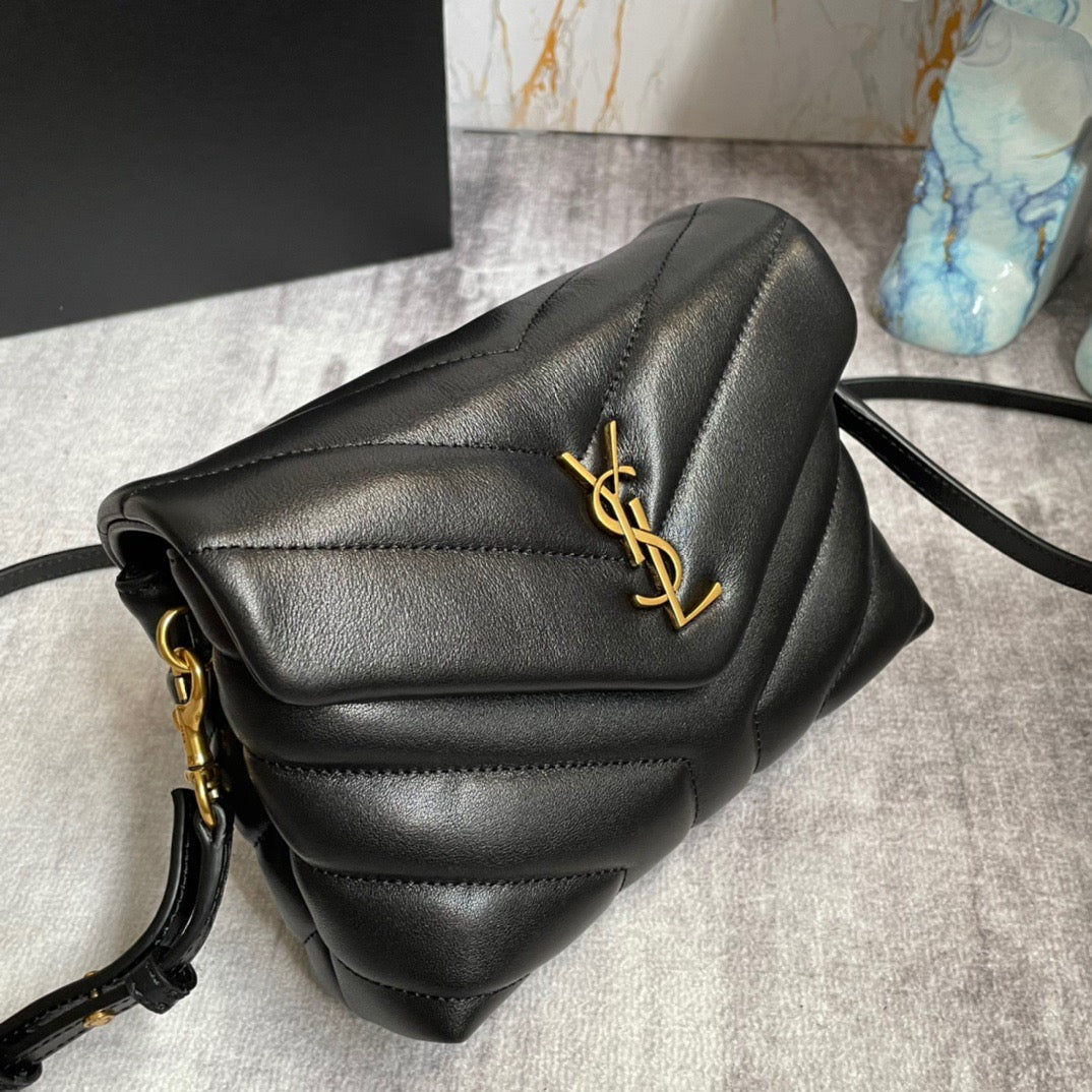 Saint Laurent LouLou Chain Bag In Black Quilted Calfskin