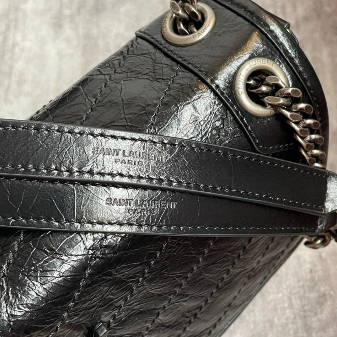 Saint Laurent Niki medium Black Crackle Chain Bag