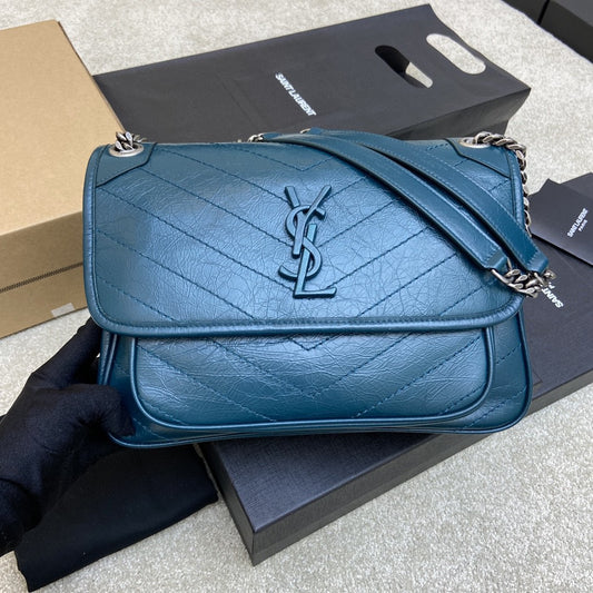 Saint Laurent Niki Medium Chain Bag In Jean Blue Crinkled Leather