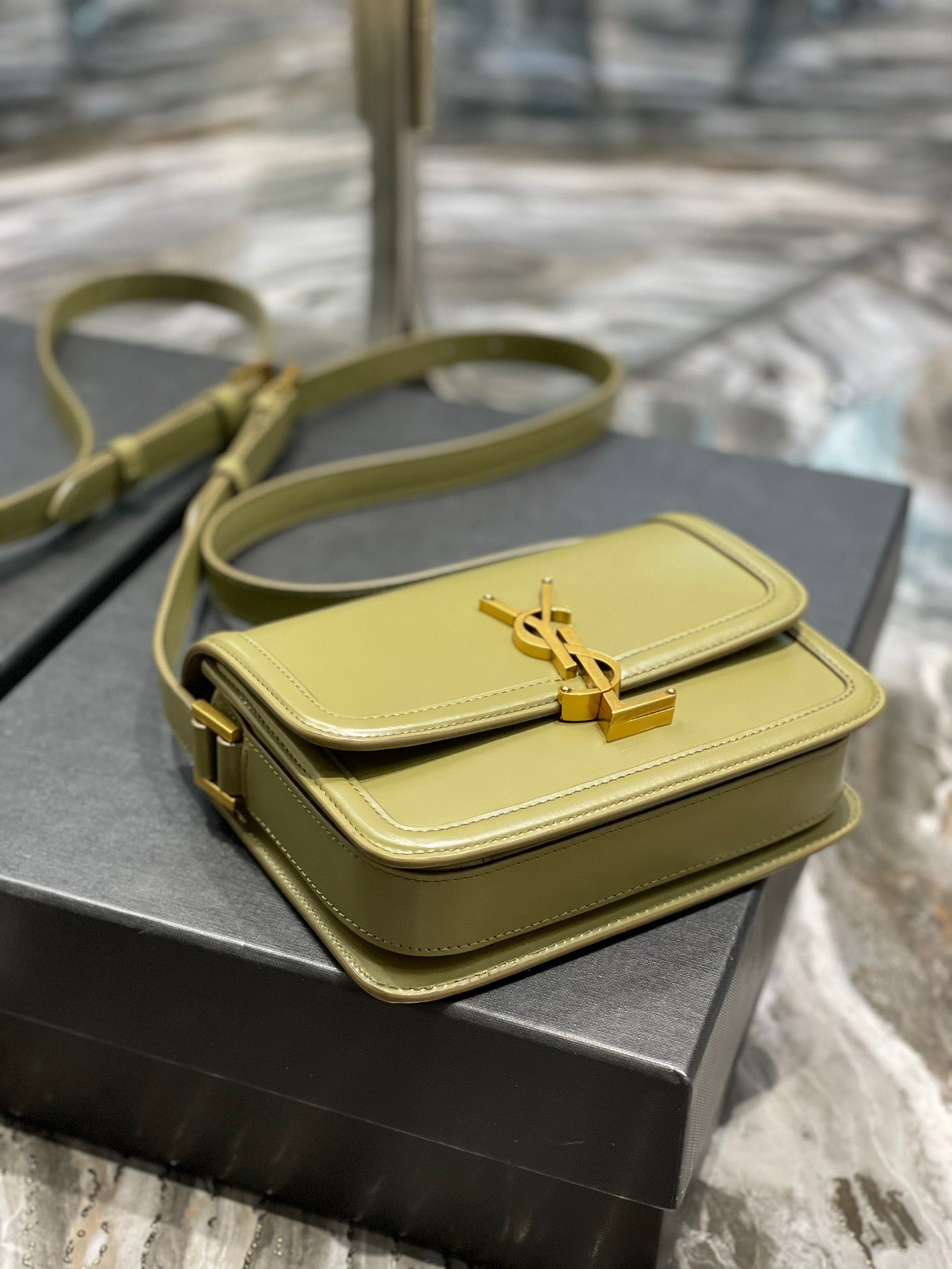 Saint Laurent Small Solferino Bag In Green Calfskin