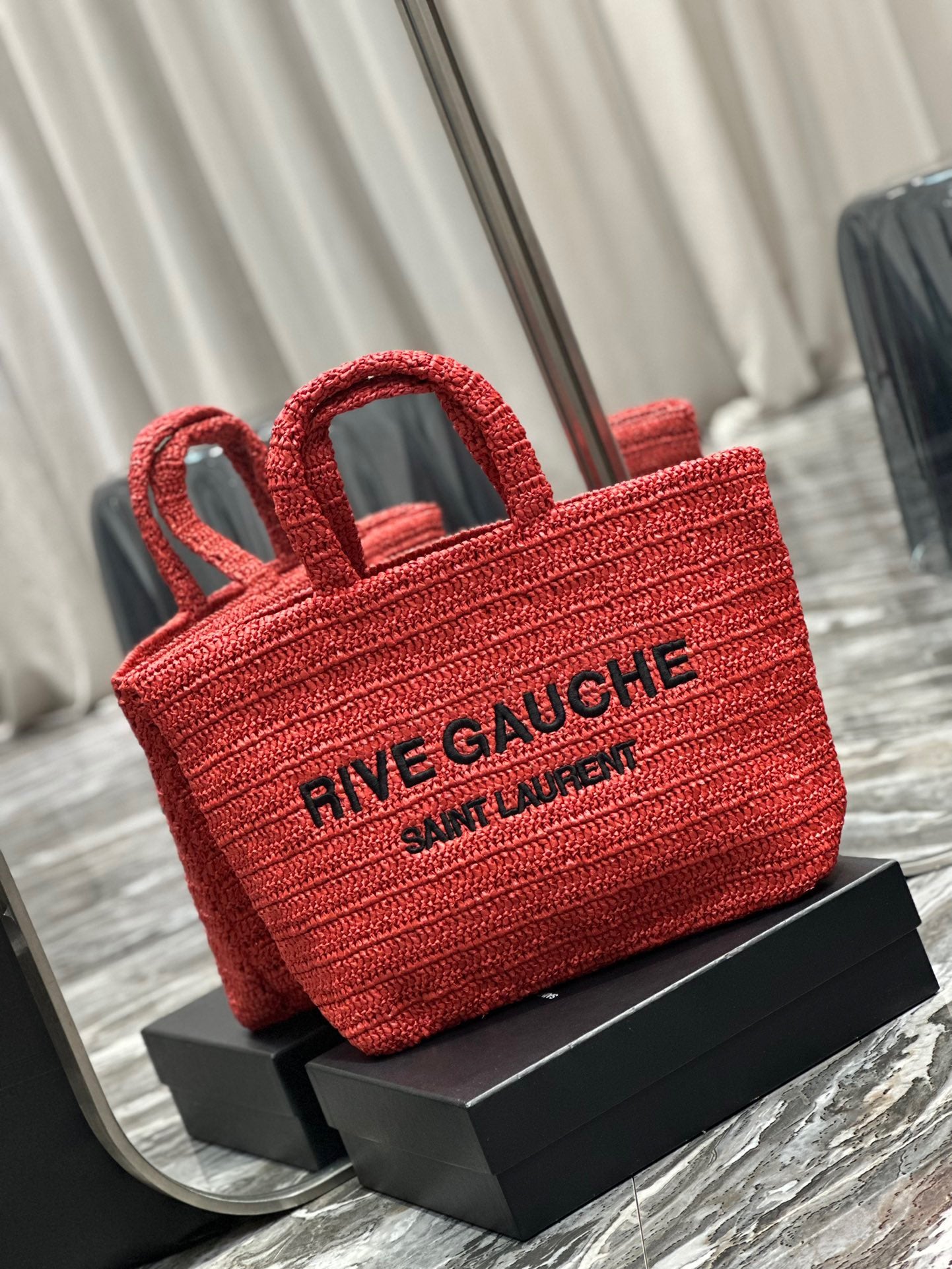 Saint Laurent Rive Gauche Tote Bag in Neon Pink Raffia Crochet