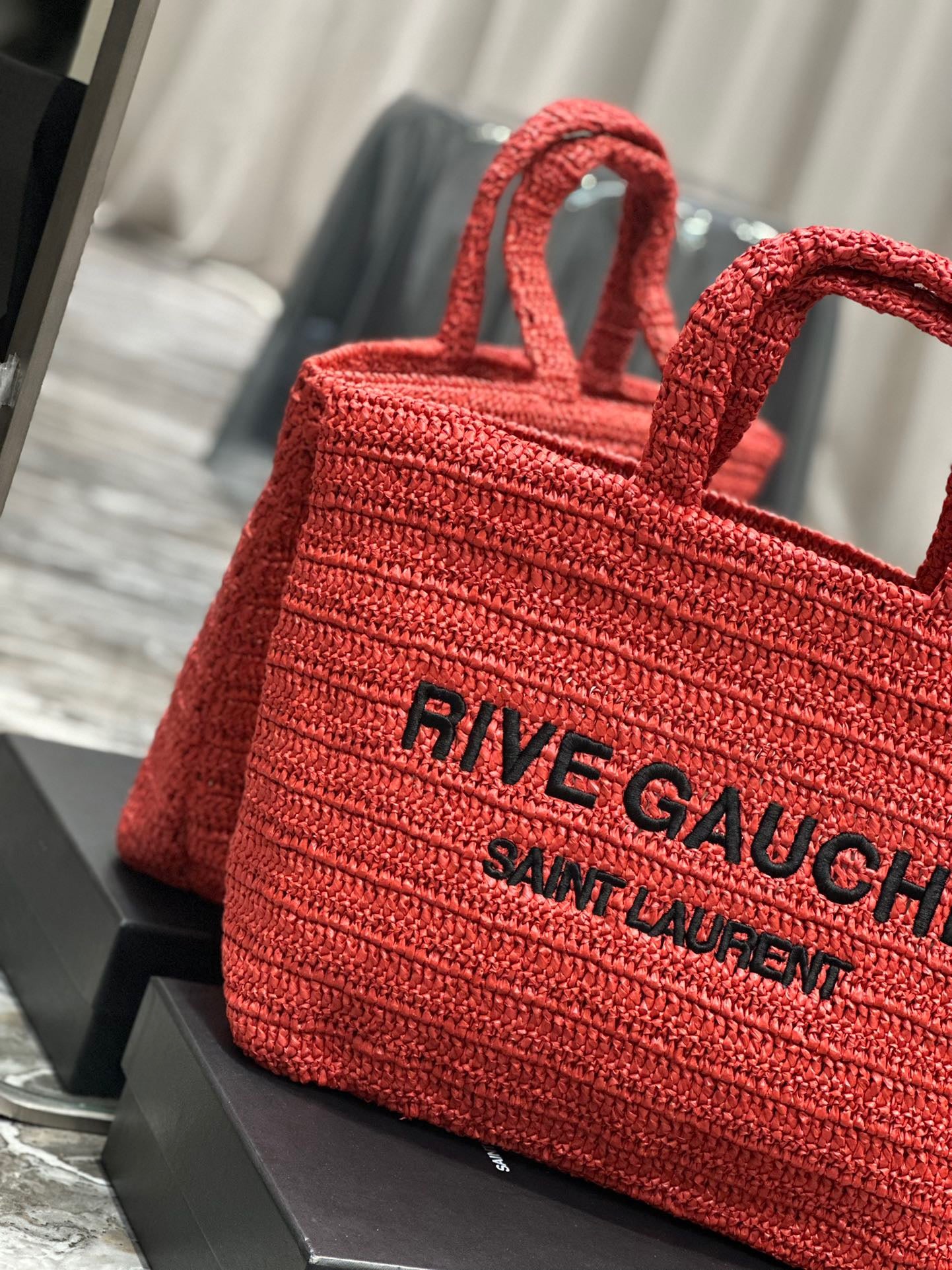 Saint Laurent Rive Gauche Tote Bag in Neon Pink Raffia Crochet