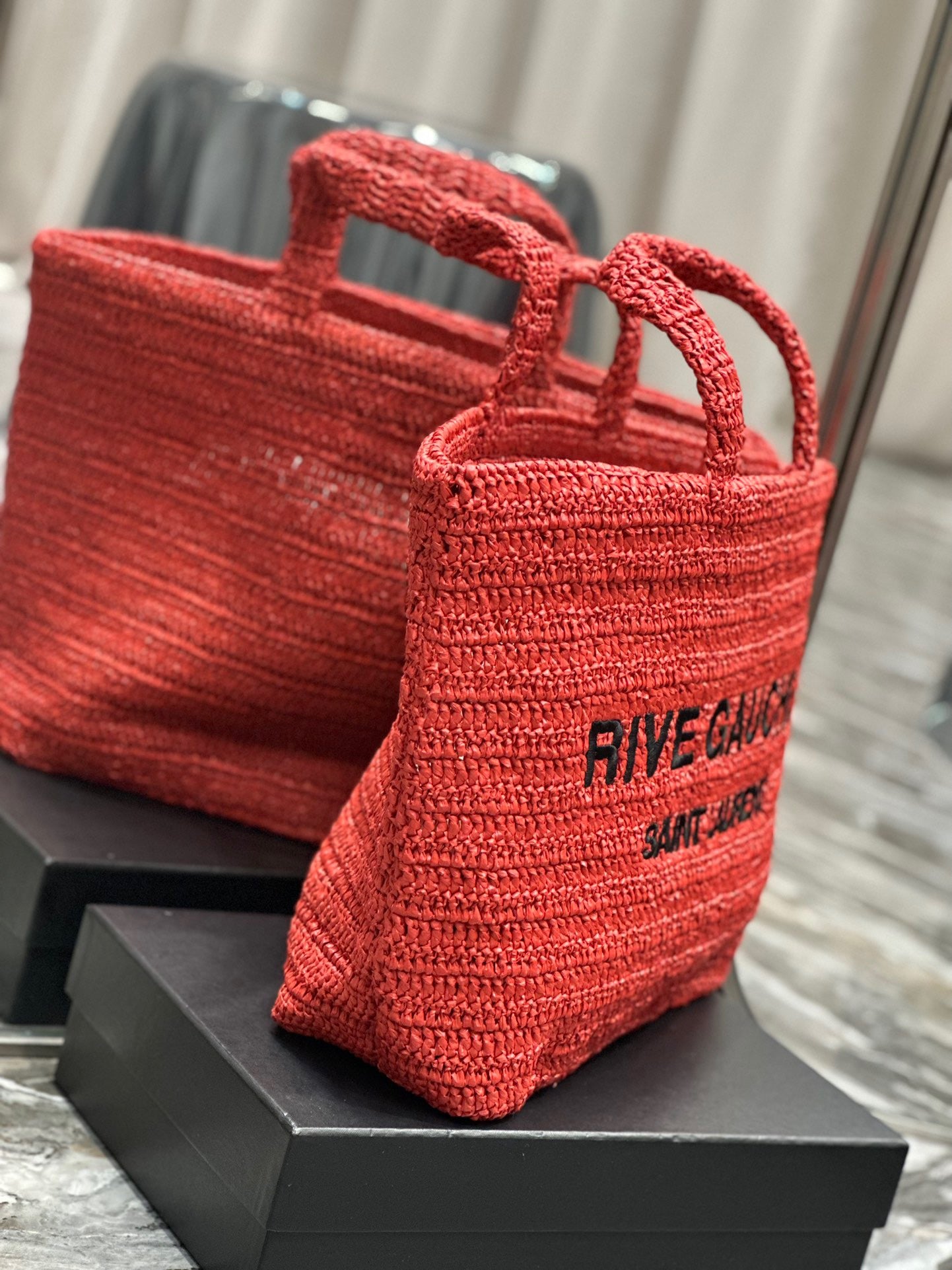 Saint Laurent Rive Gauche Tote Bag in Neon Pink Raffia Crochet