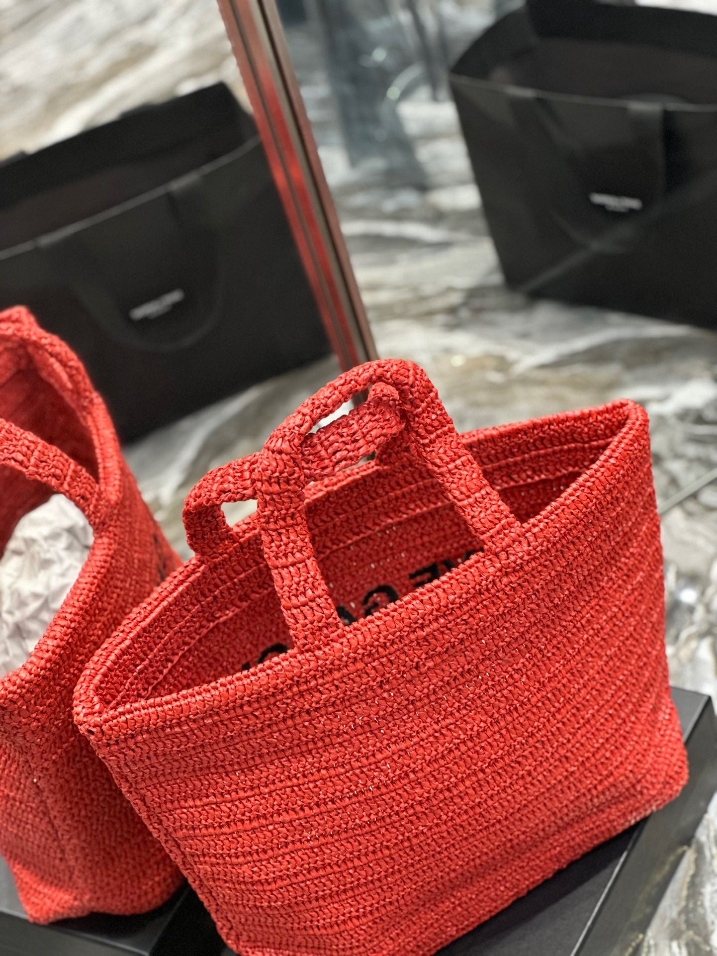 Saint Laurent Rive Gauche Tote Bag in Neon Pink Raffia Crochet