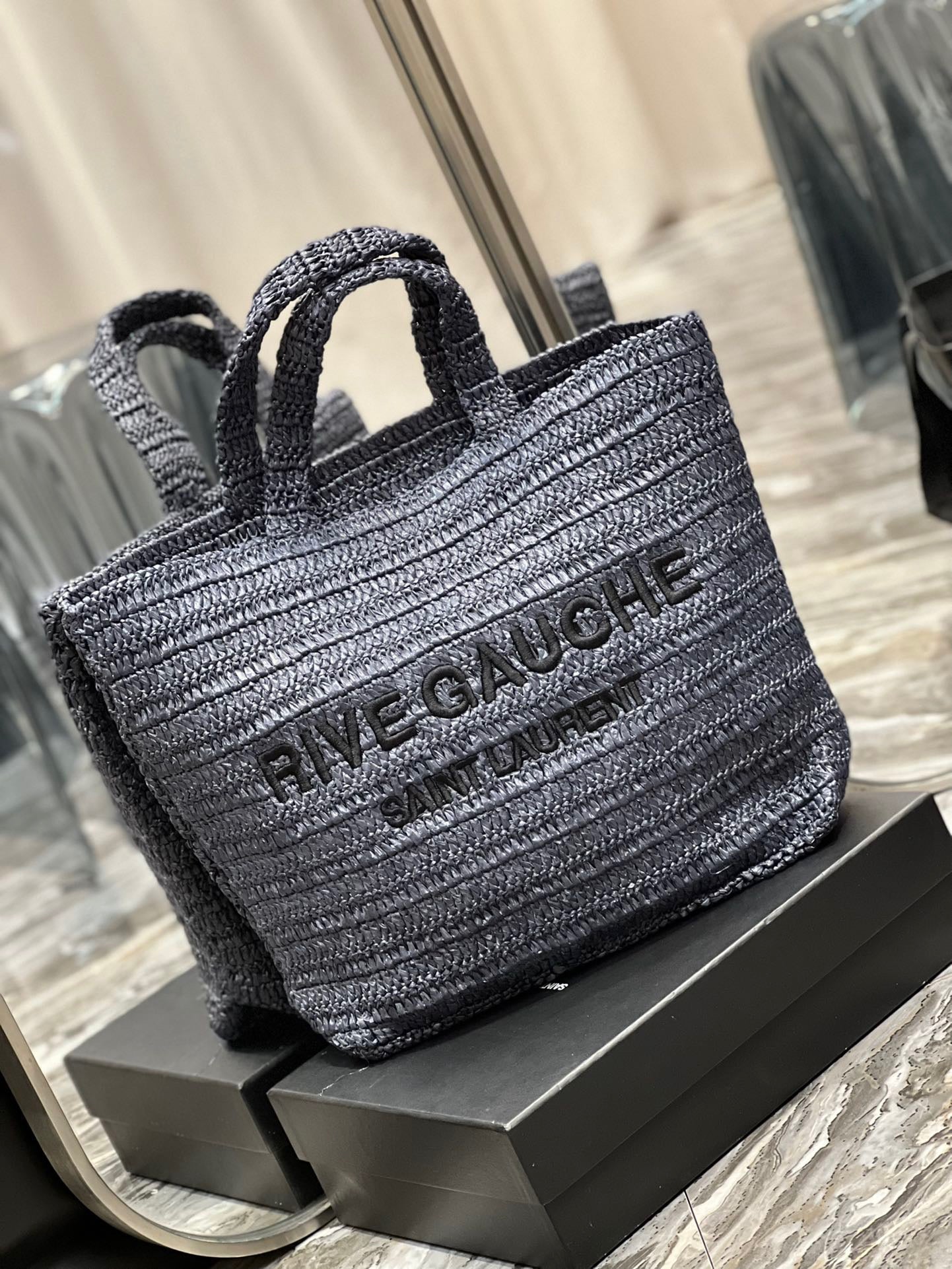 Saint Laurent Rive Gauche Tote Bag in Gray Raffia Crochet