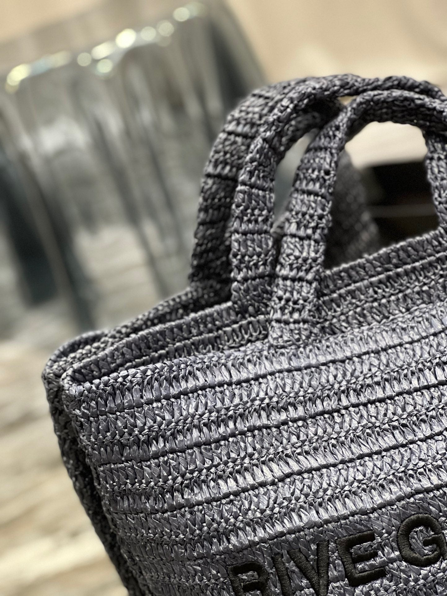 Saint Laurent Rive Gauche Tote Bag in Gray Raffia Crochet