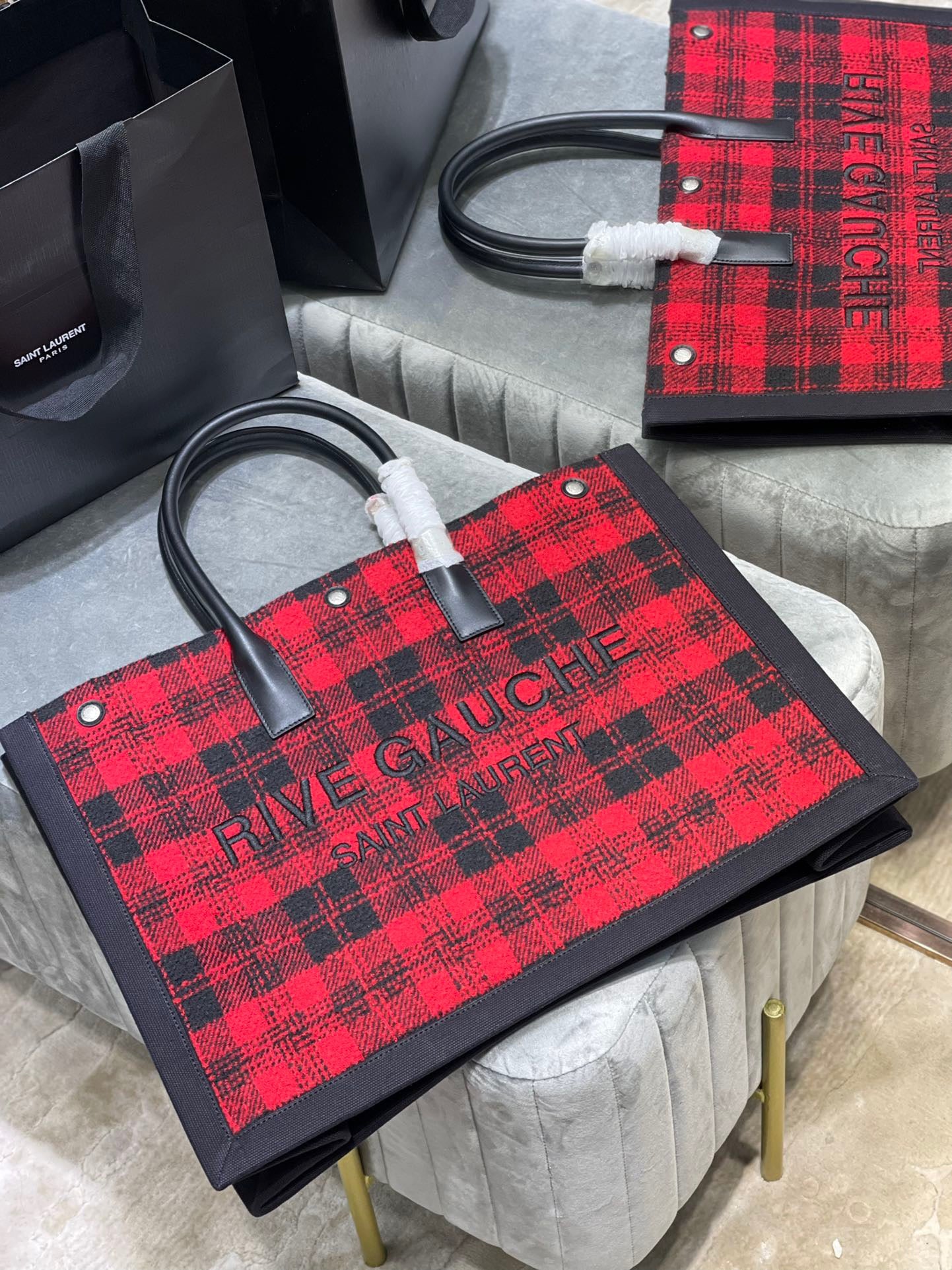 Saint Laurent Rive Gauche Tote Bag in Red And Black Plaid