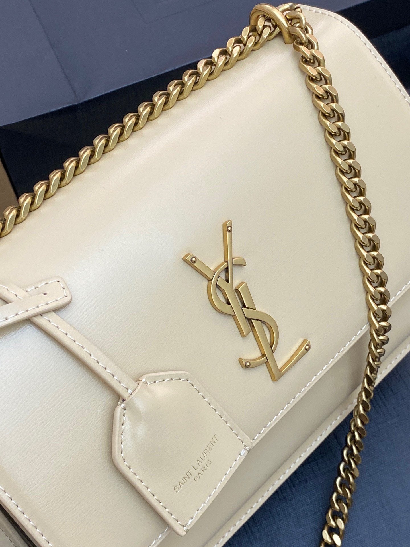 Saint Laurent Sunset Medium Chain Bag In Beige Calfskin