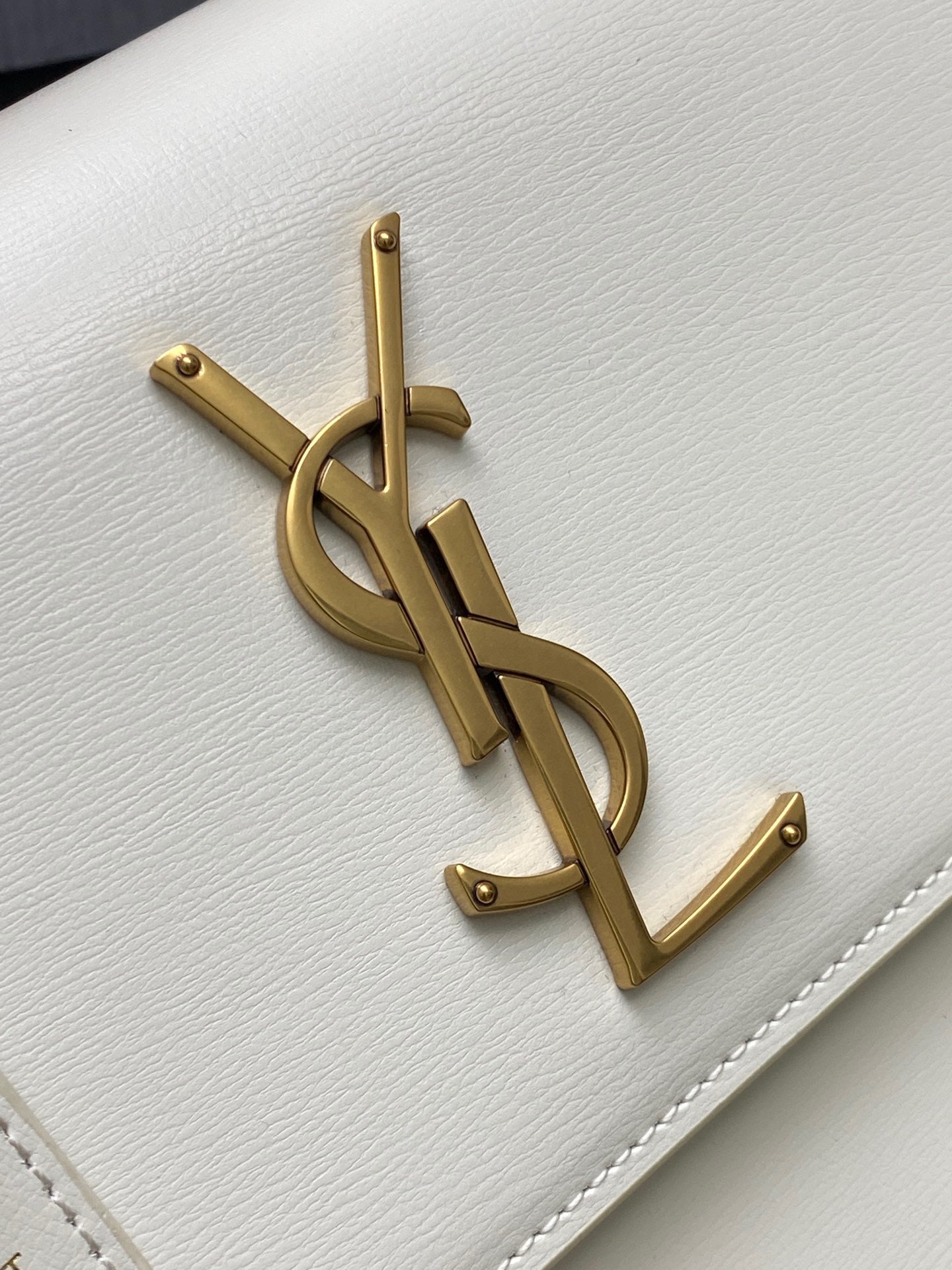 Saint Laurent Sunset Large Top Handle Bag In White Calfskin