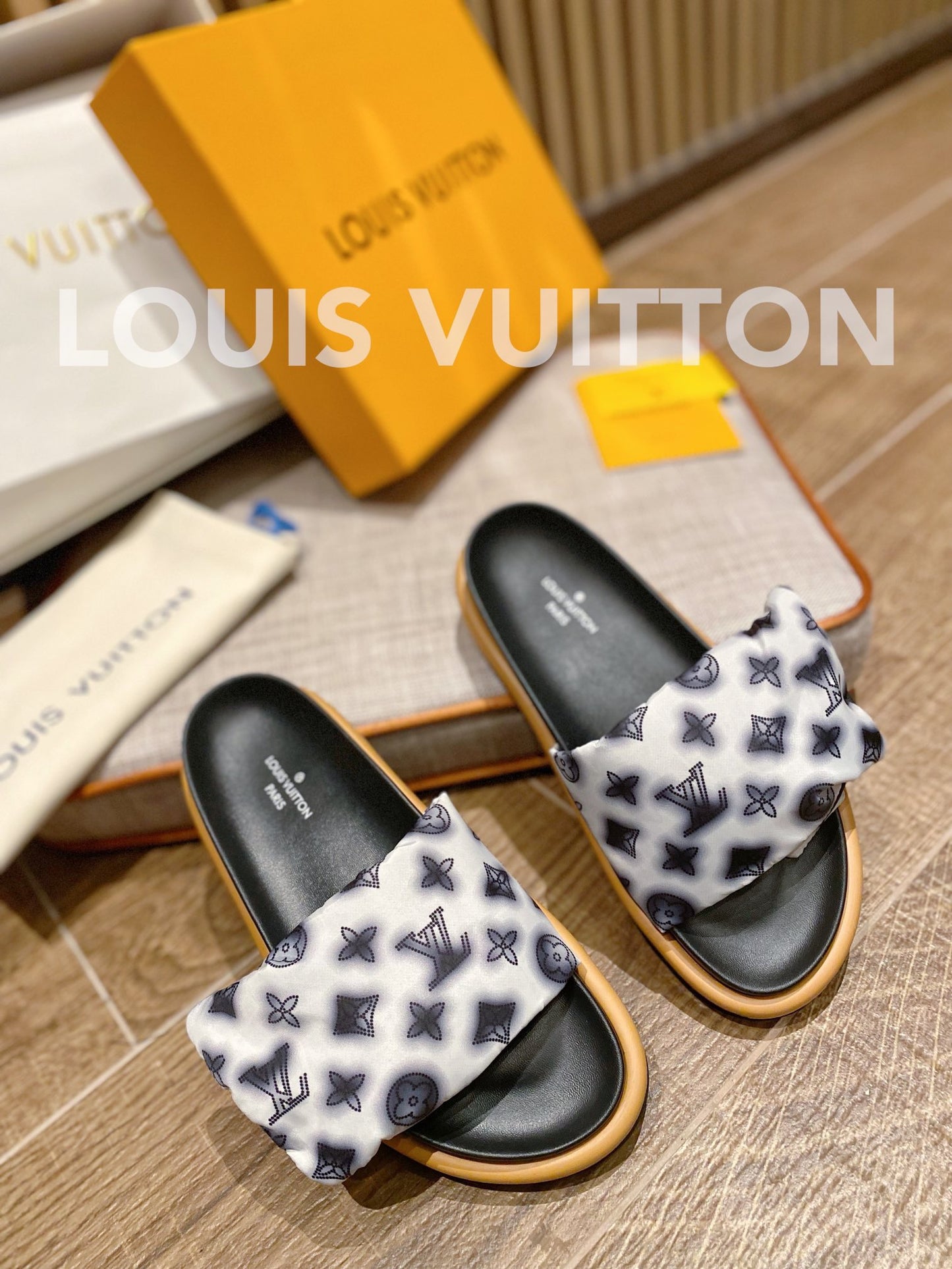 LV Classic Presbyopic Velcro Slippers