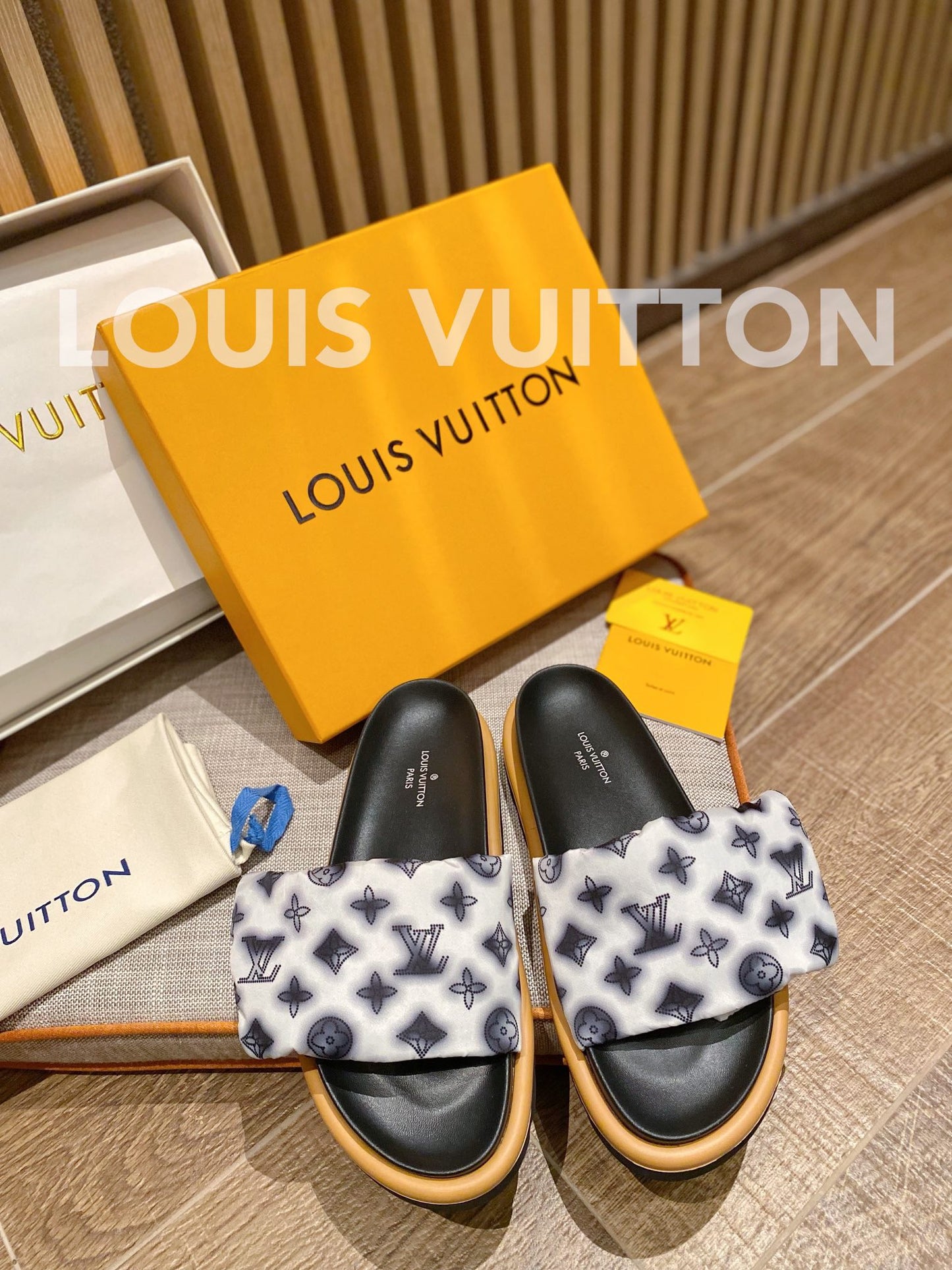 LV Classic Presbyopic Velcro Slippers