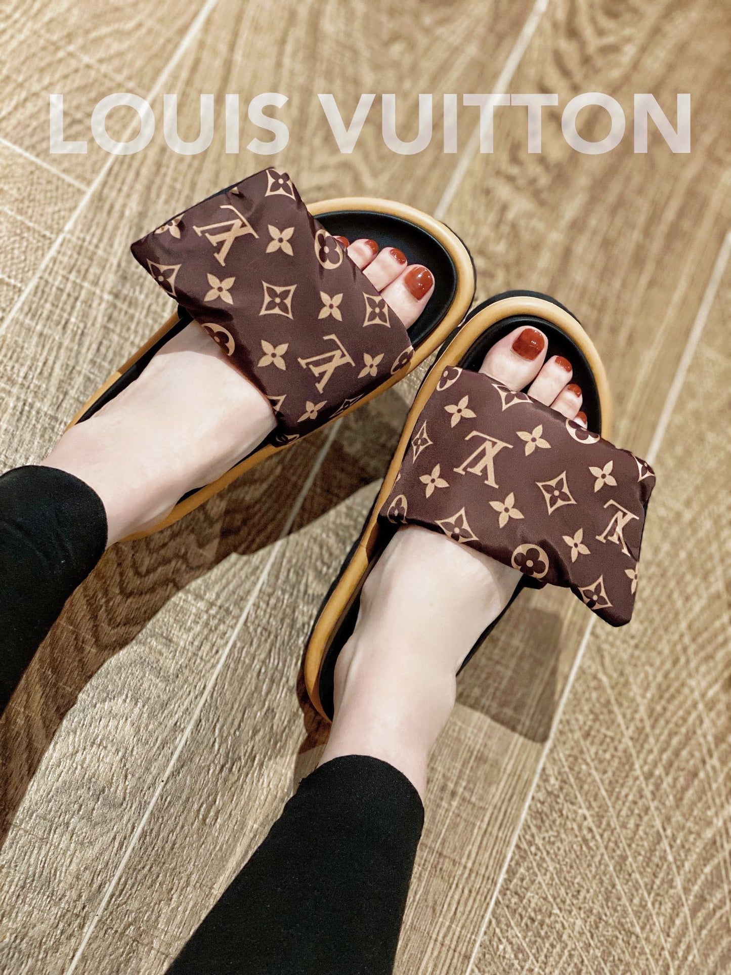 LV Brown Classic Presbyopic Velcro Slippers