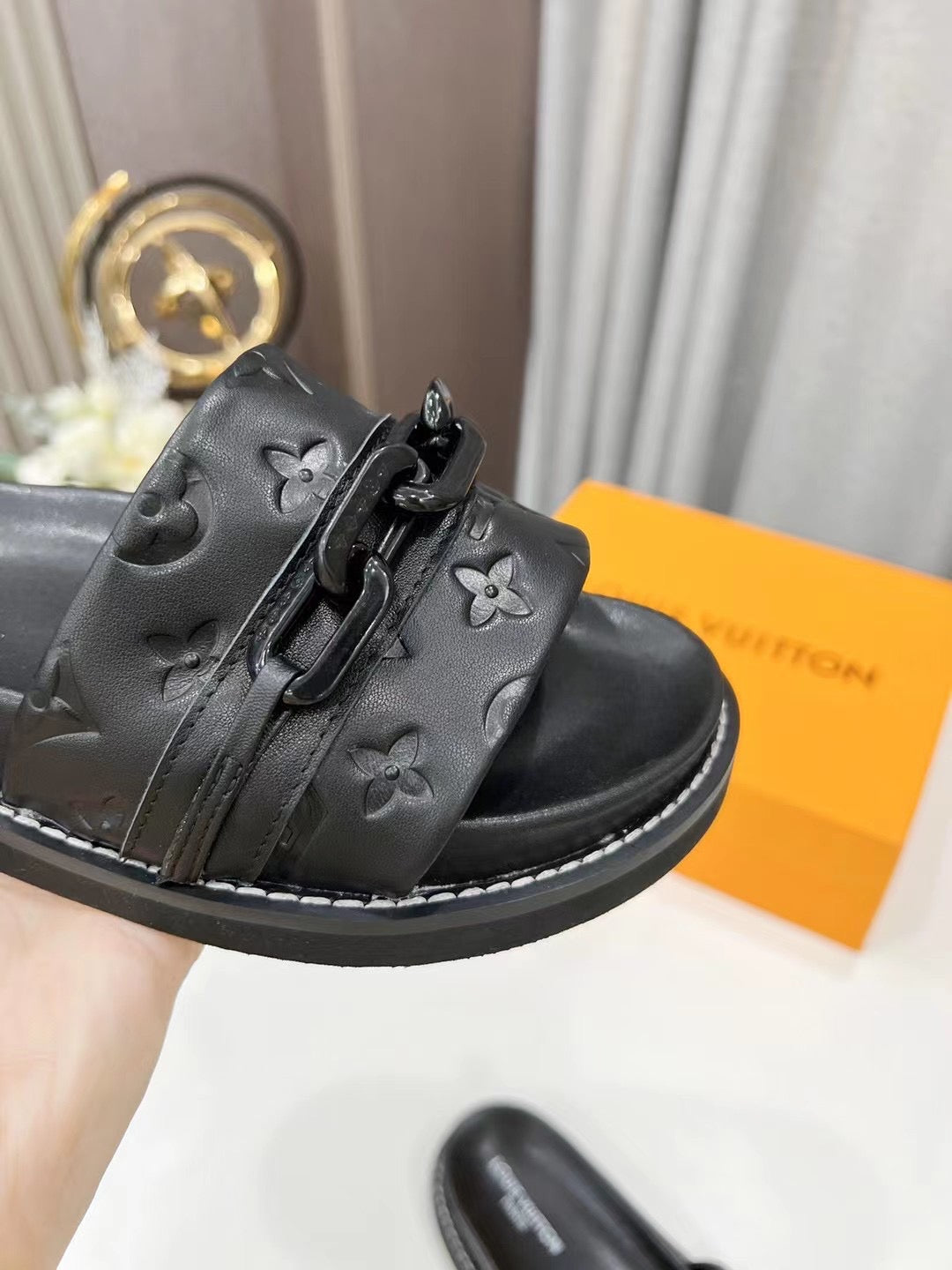 LV Sunset Flat Comfort Mule In Black