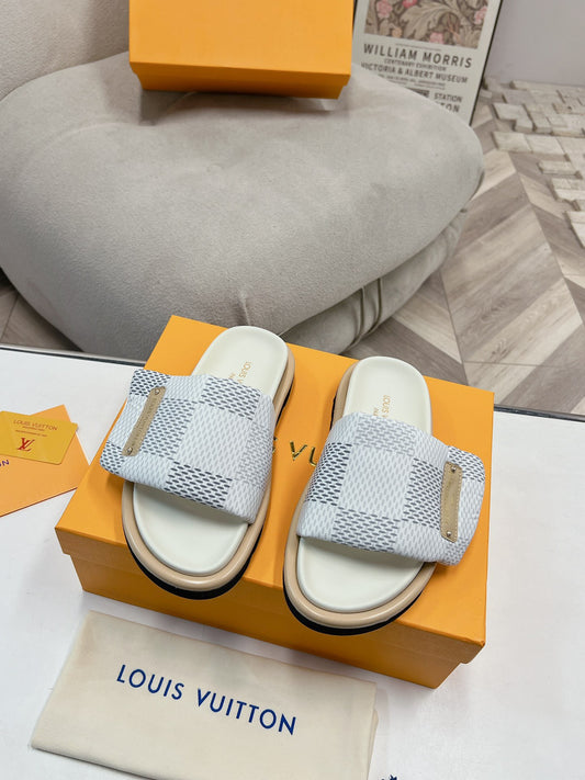 LV Denim White And Gray Checkerboard Slippers