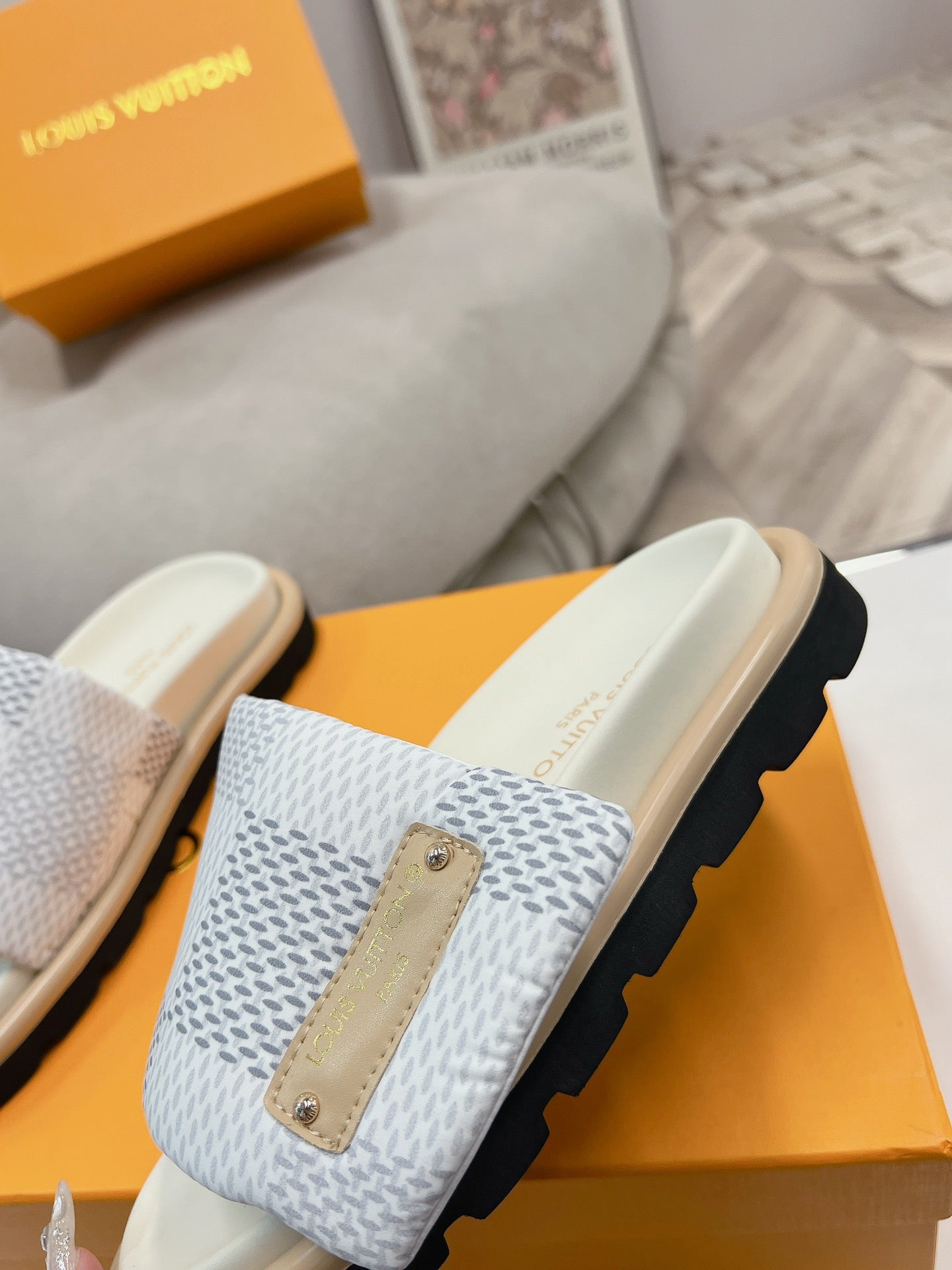 LV Denim White And Gray Checkerboard Slippers