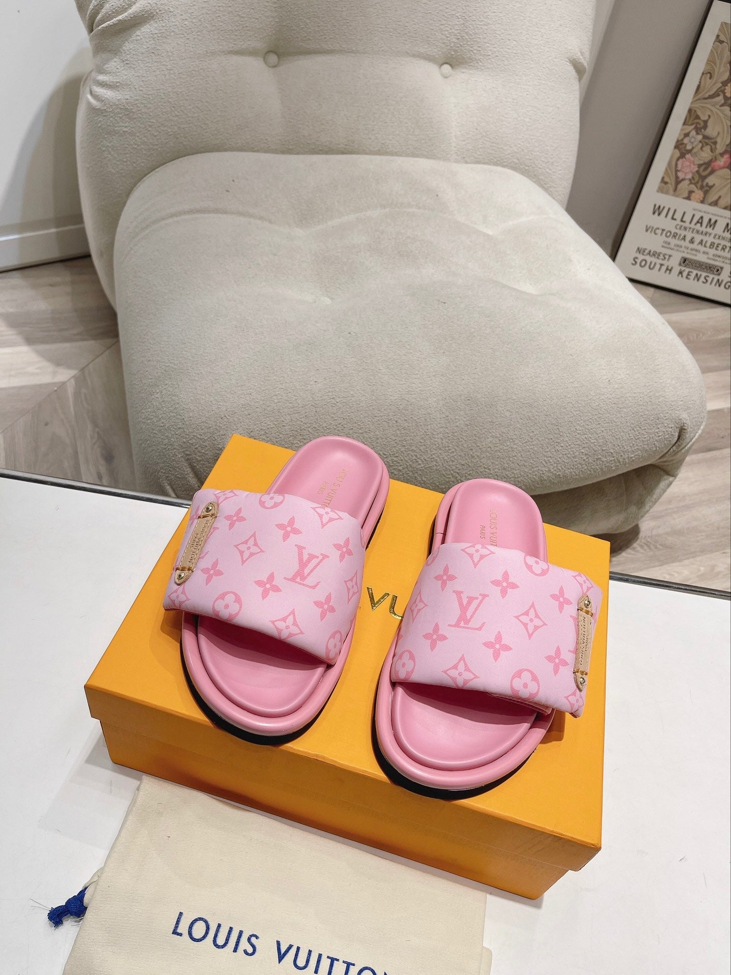 LV Denim Pink Presbyopic Slippers