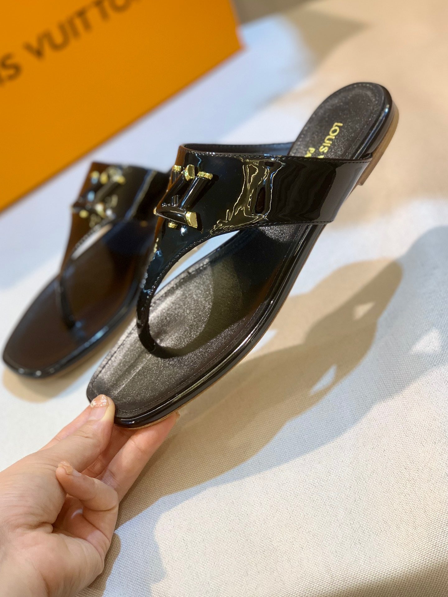 LV Black Slippers With LV Logo