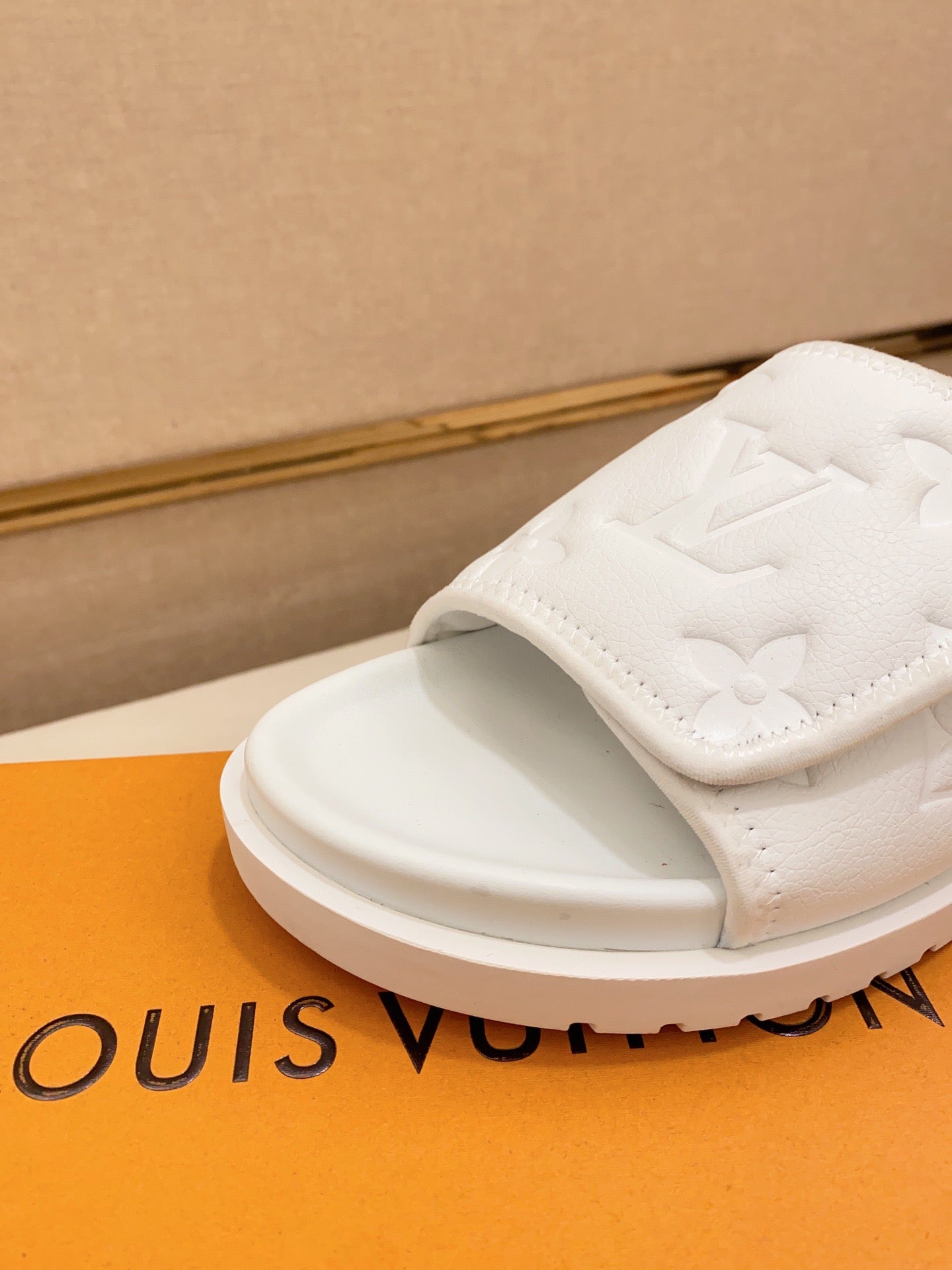 LV Miami White Velcro Slippers