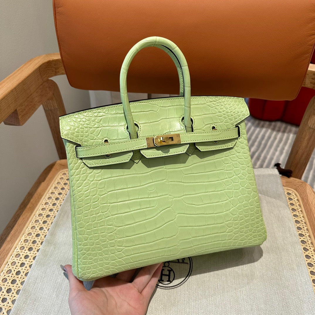 Hermes 25cm Birkin Vert Comic Green Crocodile Palladium Hardware