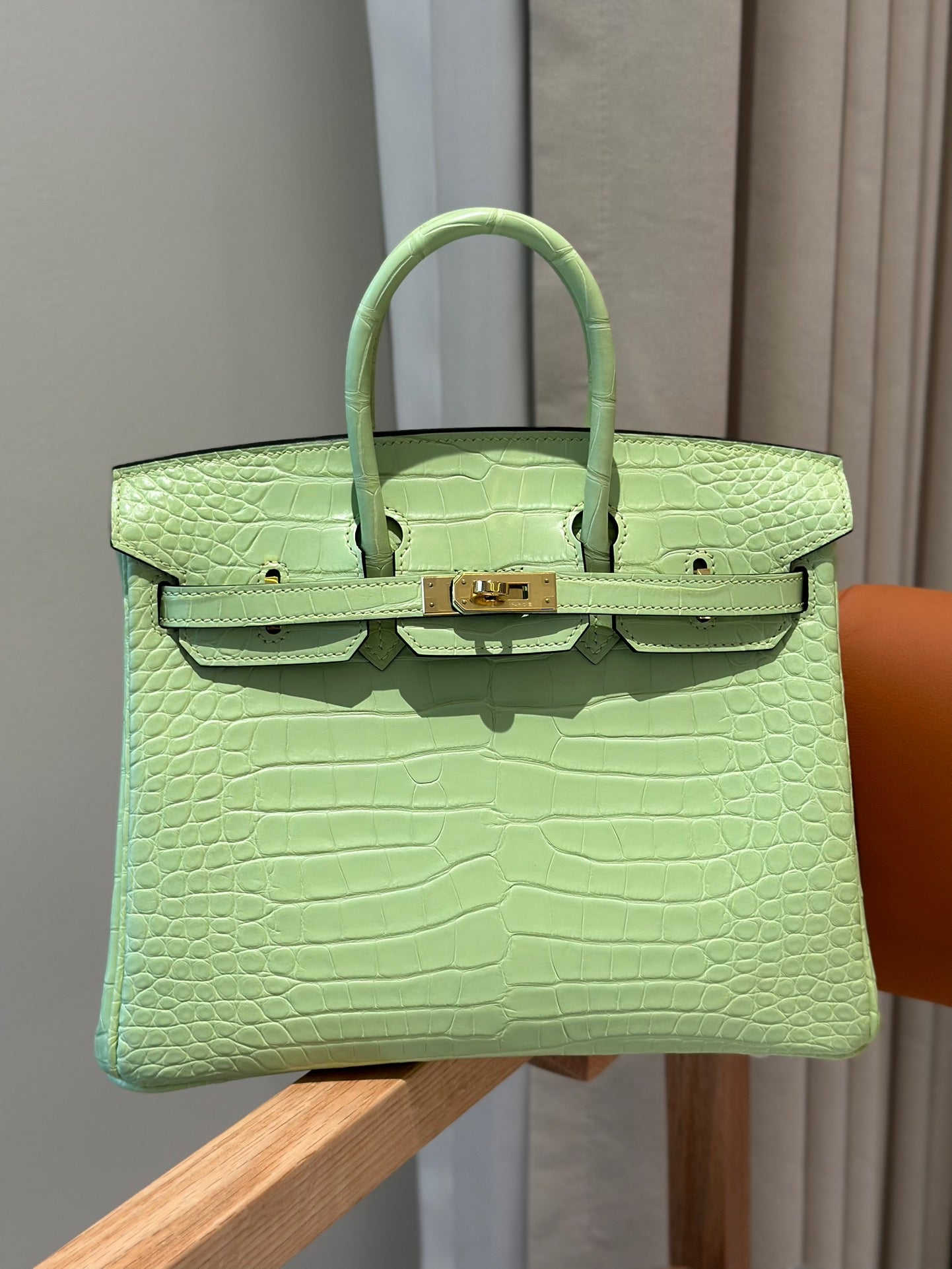 Hermes 25cm Birkin Vert Comic Green Crocodile Palladium Hardware