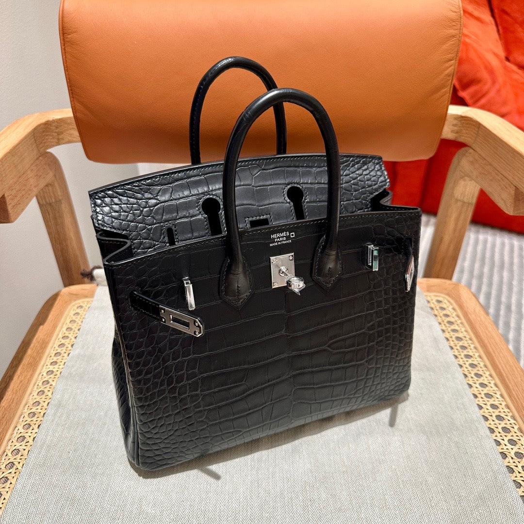 Hermes 25cm Birkin Vert Comic Black Crocodile Silver Hardware