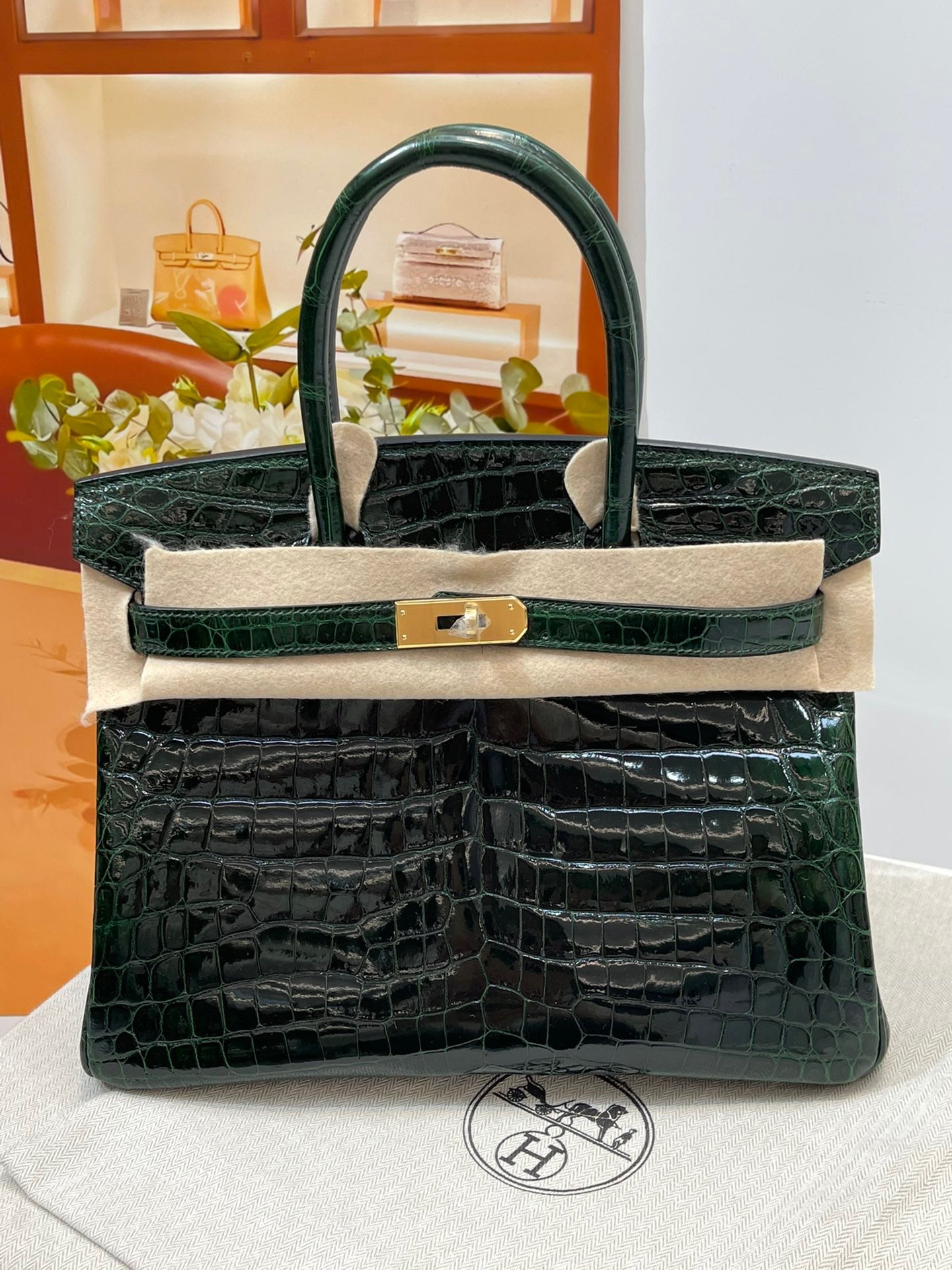 Hermes Birkin 30 Emerald Shiny Crocodile Leather Bag