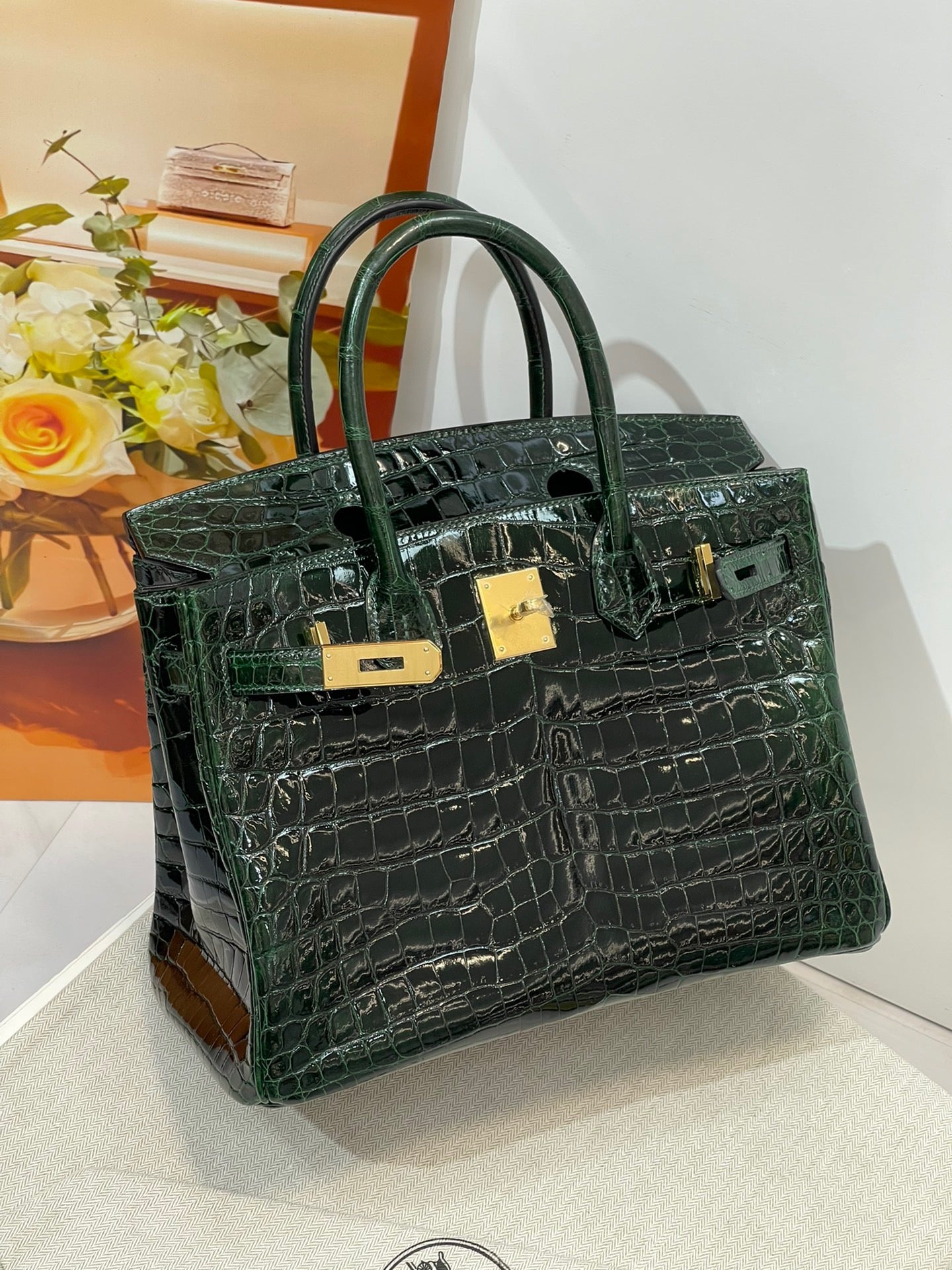 Hermes Birkin 30 Emerald Shiny Crocodile Leather Bag