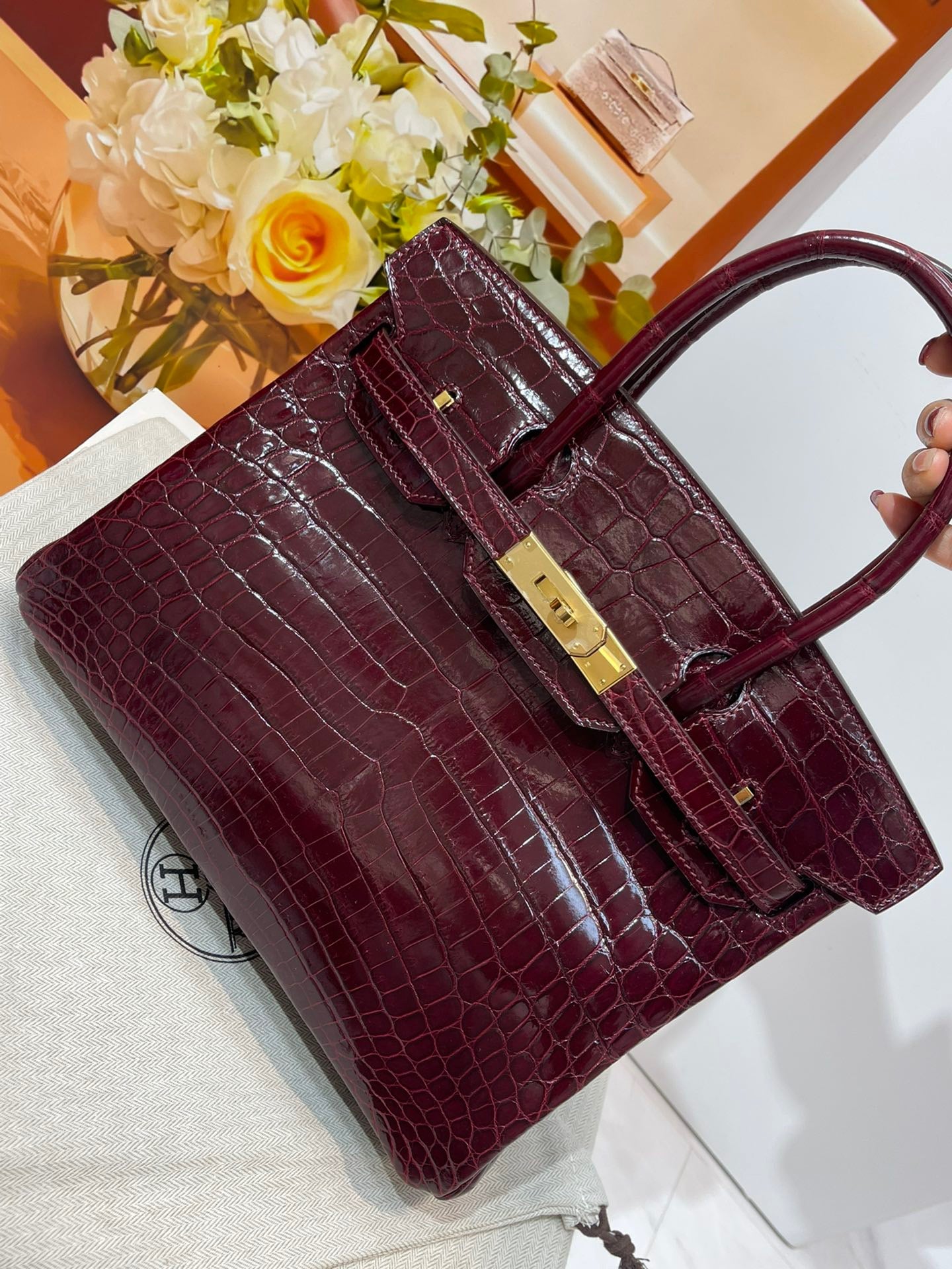 Hermes Birkin 30 Burdungy Shiny Crocodile Leather Bag