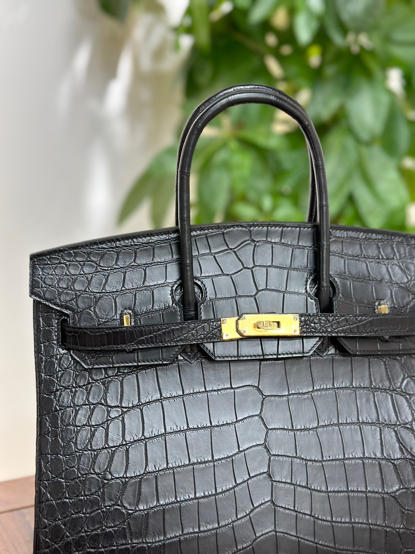 Hermes Birkin 35 Black Crocodile Leather With Gold Hardware