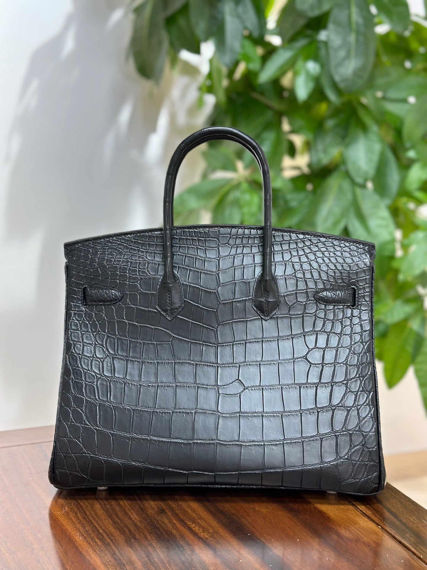 Hermes Birkin 35 Black Crocodile Leather With Gold Hardware