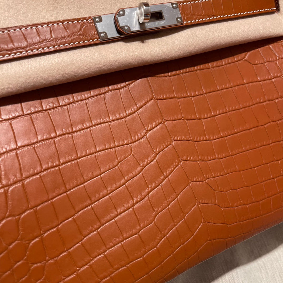 Hermes Birkin 35 Brown Crocodile Leather With Silver Hardware