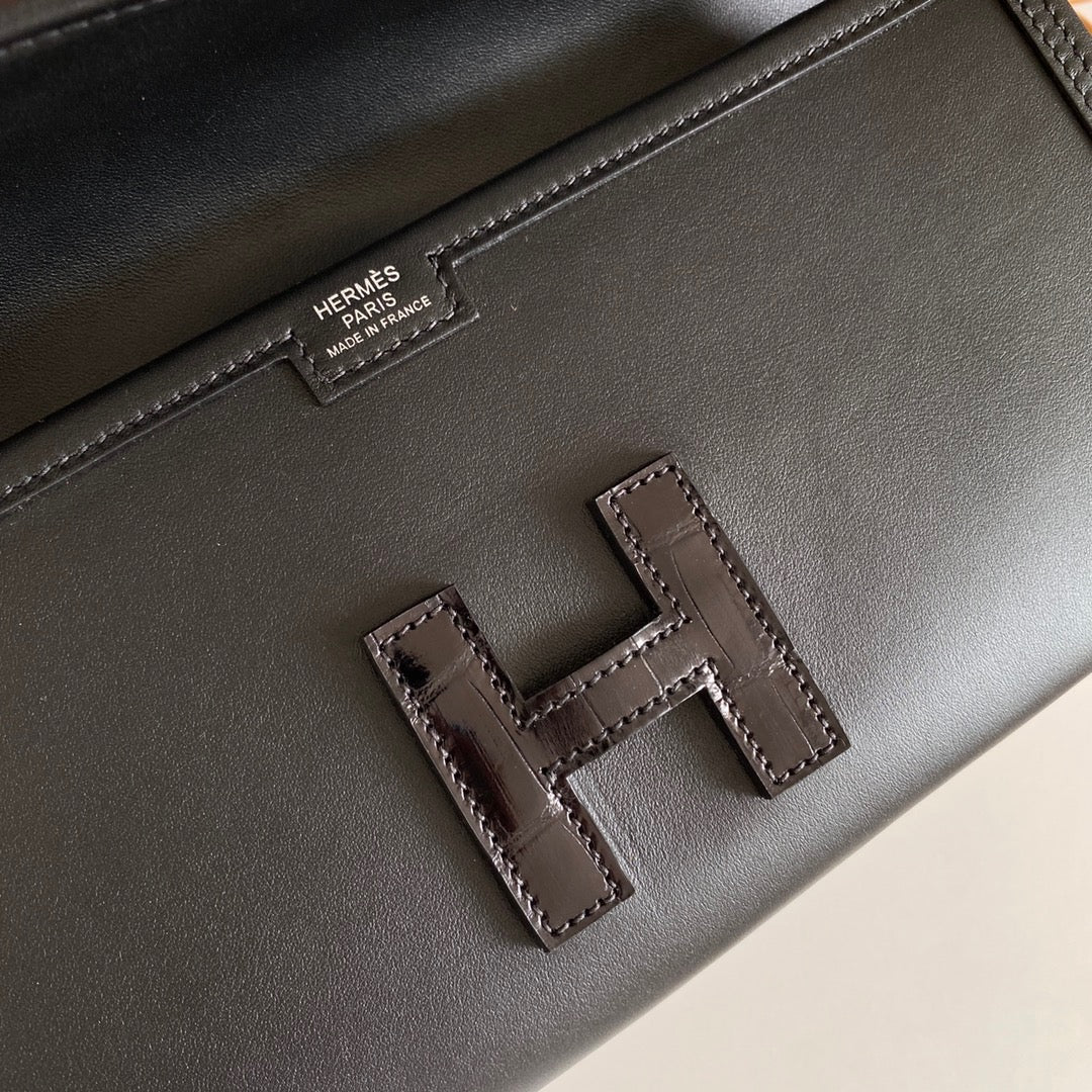 Hermes Jige Clutch In Black Crocodile Leather