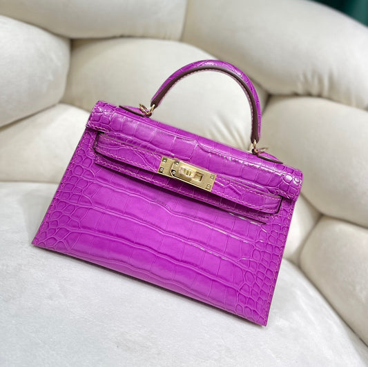 Hermes Anemone Crocodile Mini Kelly II 20 cm With Gold Hardware