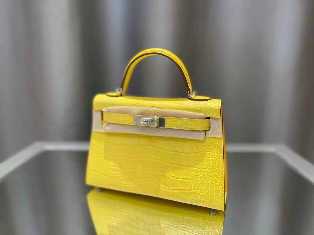 Hermes Yellow Crocodile Mini Kelly II 20 cm