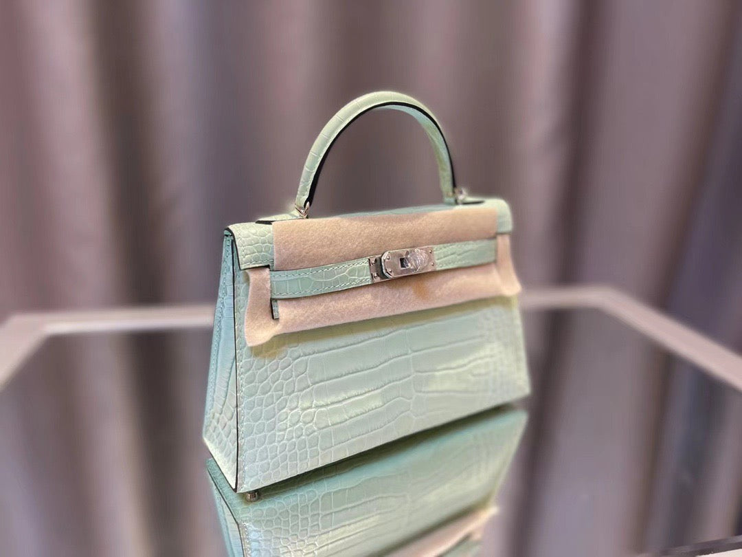 Hermes Mint Green Crocodile Mini Kelly II 20 cm