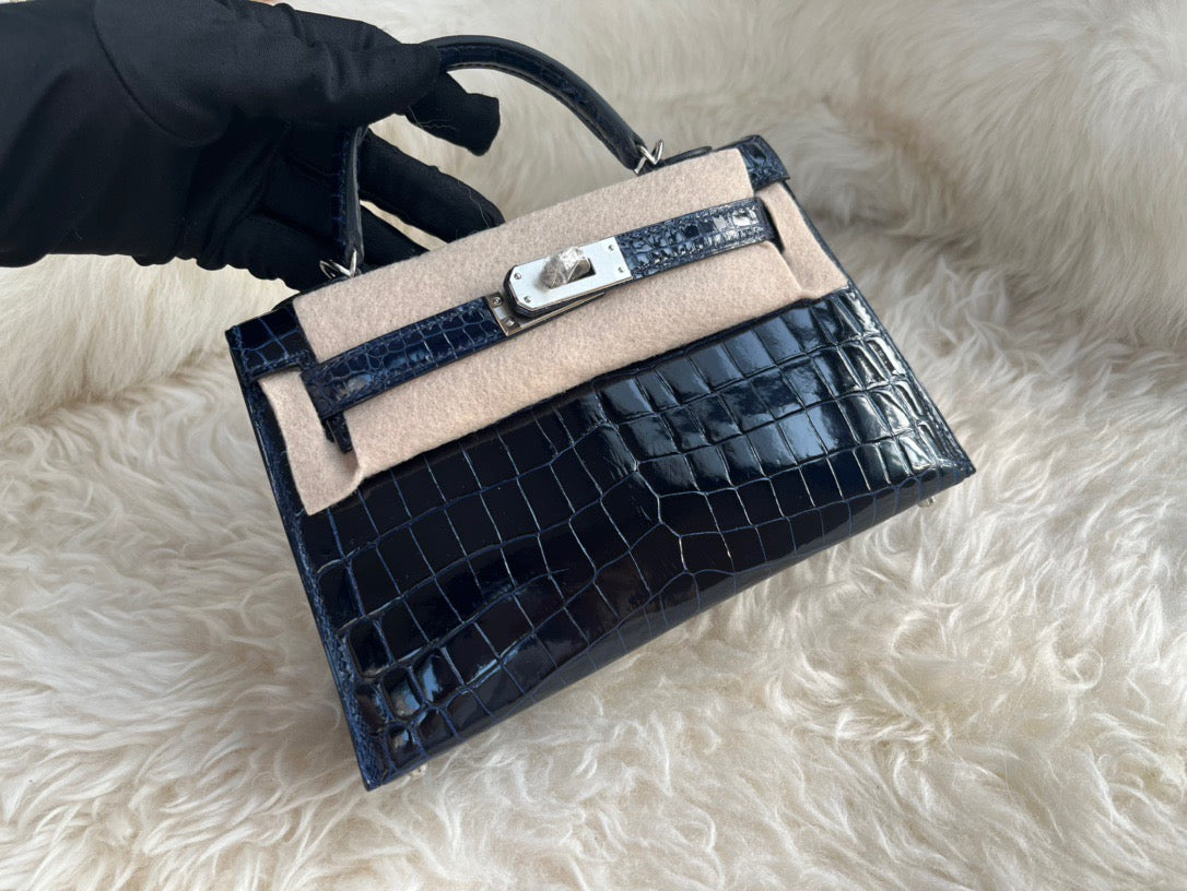 Hermes Black Crocodile Mini Kelly II 20 cm