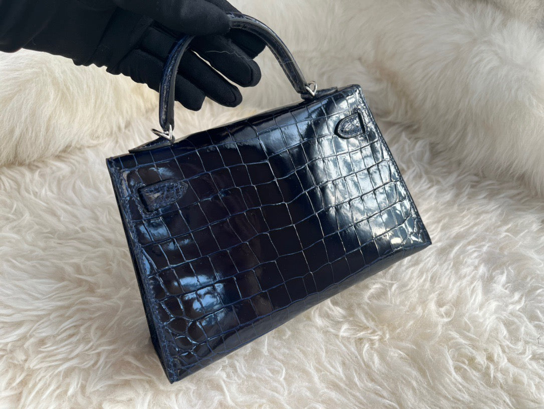 Hermes Black Crocodile Mini Kelly II 20 cm