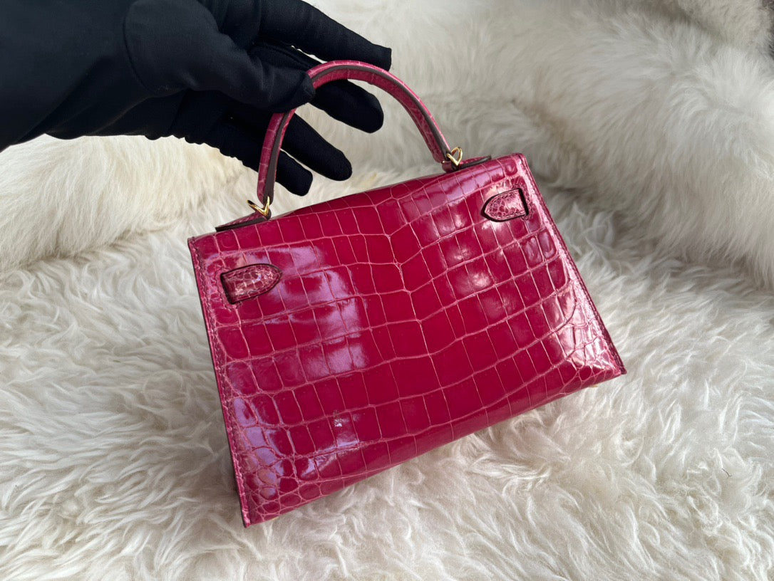 Hermes Rose Red Crocodile Mini Kelly II 20 cm