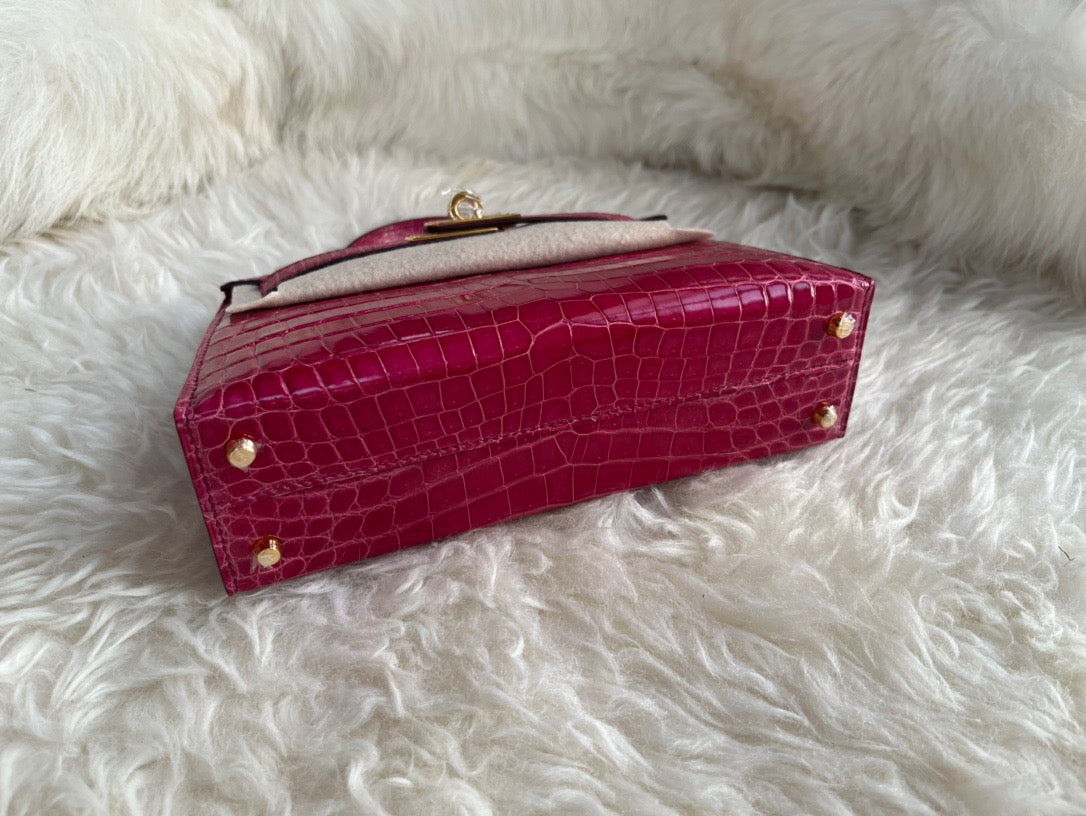 Hermes Rose Red Crocodile Mini Kelly II 20 cm