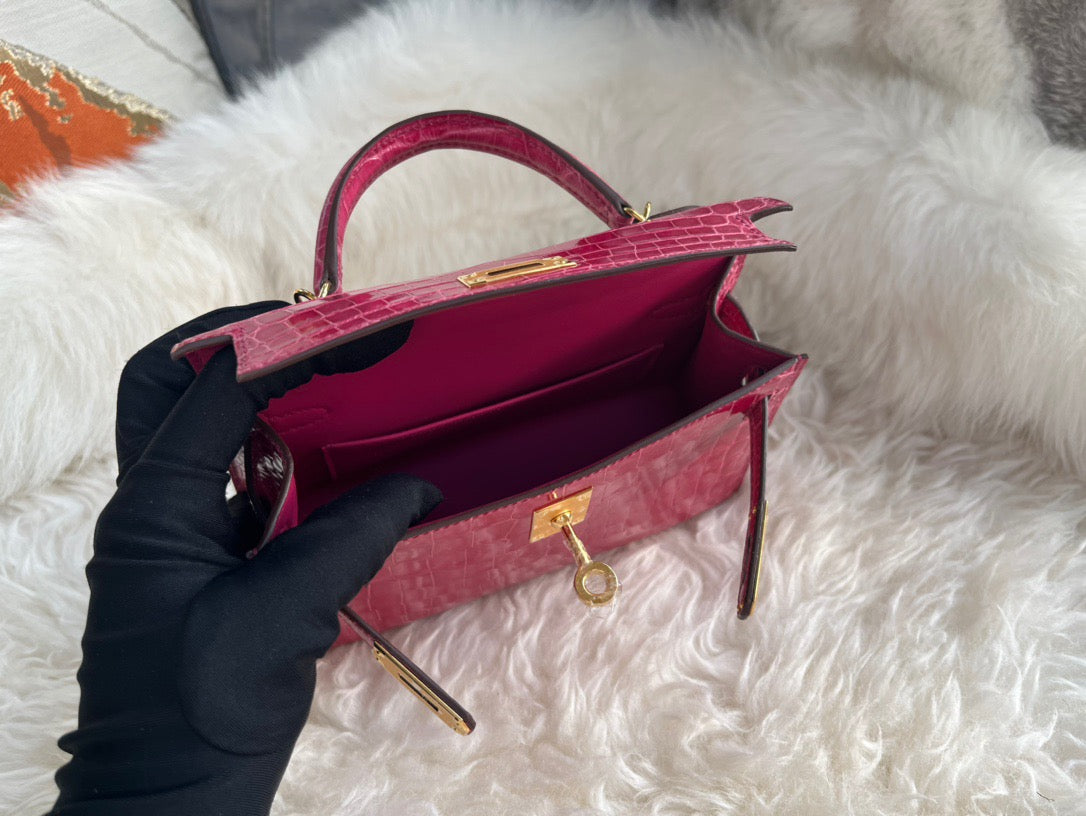 Hermes Rose Red Crocodile Mini Kelly II 20 cm