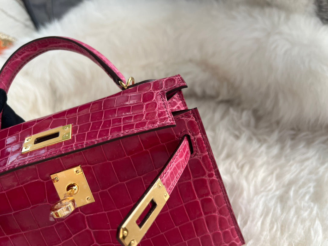 Hermes Rose Red Crocodile Mini Kelly II 20 cm