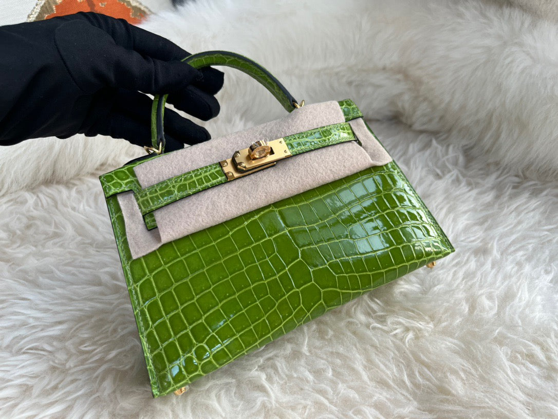 Hermes Avocado Green Crocodile Mini Kelly II 20 cm